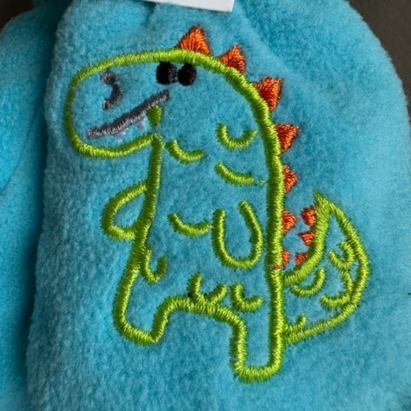 TRUE NORTH super cute baby mittens sz 12-24 months blue with Dino embroidered - Picture 3 of 5